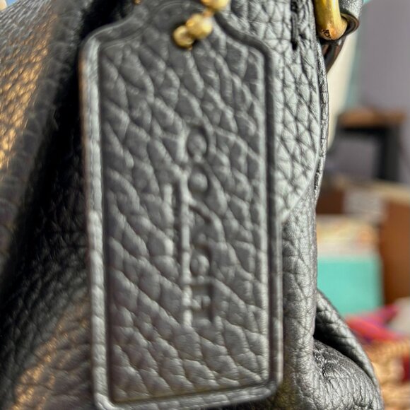 Coach Outlet Shay Crossbody in Black Pebbled Leather - Picture 13 of 14